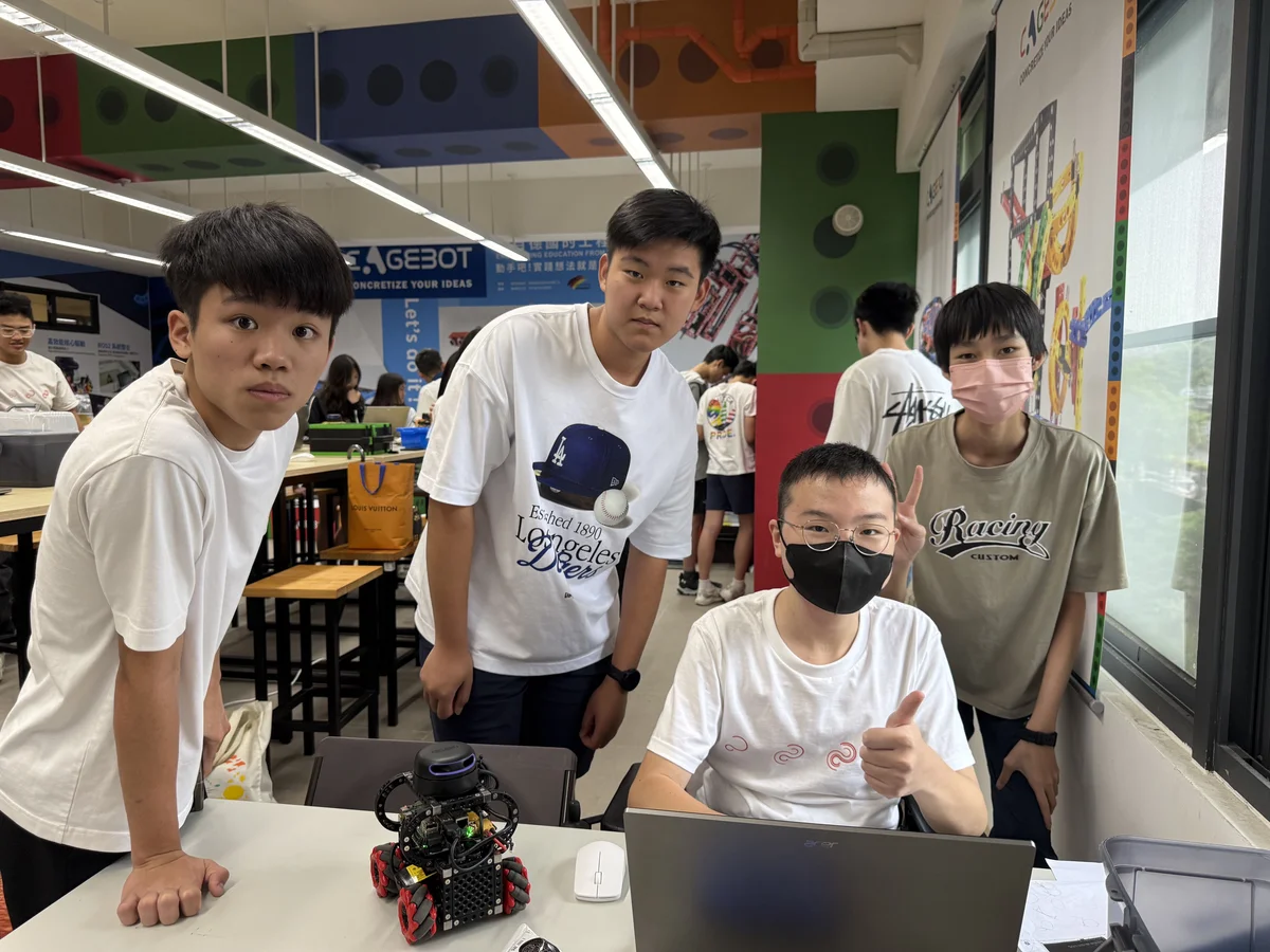 竹縣三學子國際機器人賽摘金銀 演算法走進世界舞台