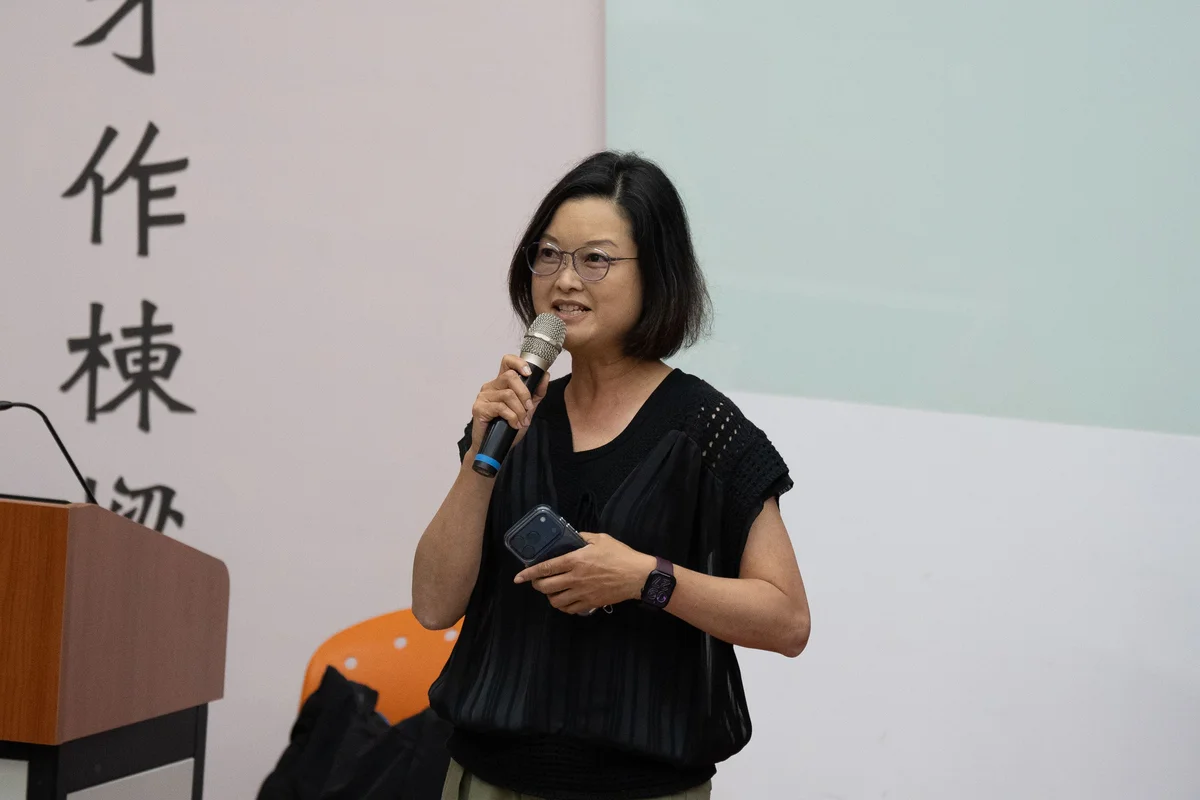 東興國中聚集約150名教師 從iPad實作談AI個人化學習
