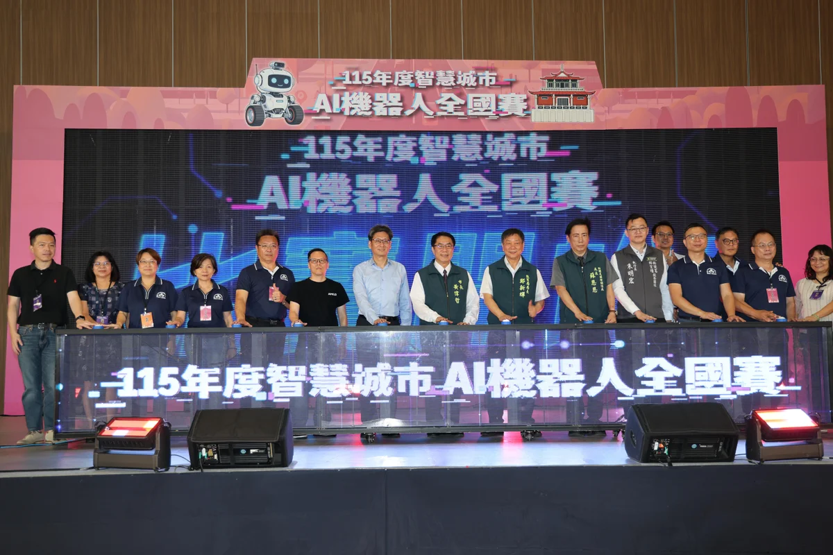 全國千餘學生聚大台南會展中心 AI機器人賽隊數人數都創新高