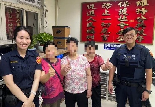 深夜找不到散步好友 大同警沿淡水河岸尋回八旬婦人