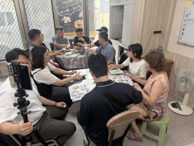 多國買主走進臺南產地　從玉井芒果看到文旦外銷鏈