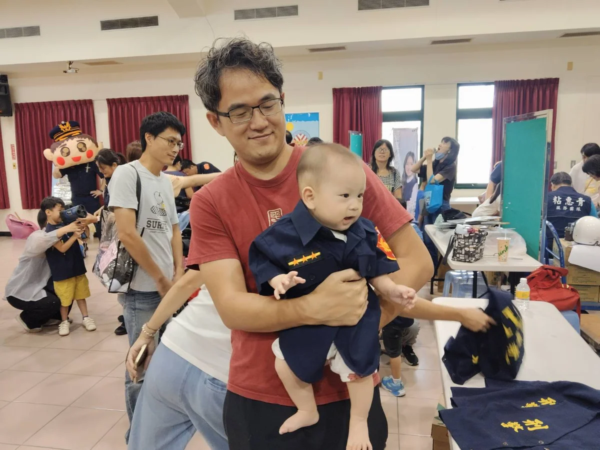 鹿港小小警察體驗營登場 130多名學生暑假學防詐反毒
