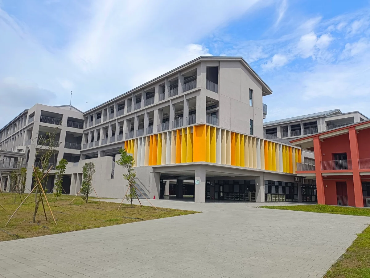 沙崙國際高中拿下鑽石級綠建築 校園串起雙語K-12教育
