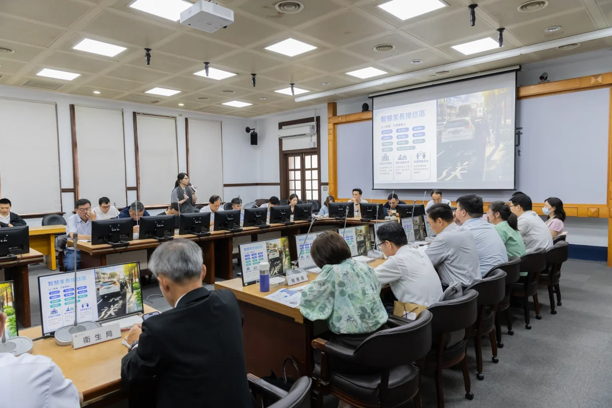 智慧停車柱要再擴大 竹市盼用即時資訊少繞路找車位