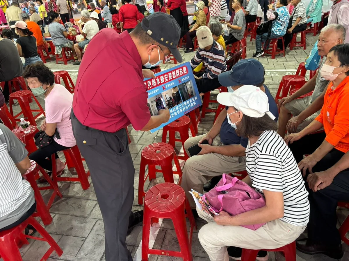 中秋晚會不只團圓 三灣消防教鄉親防瓦斯外洩