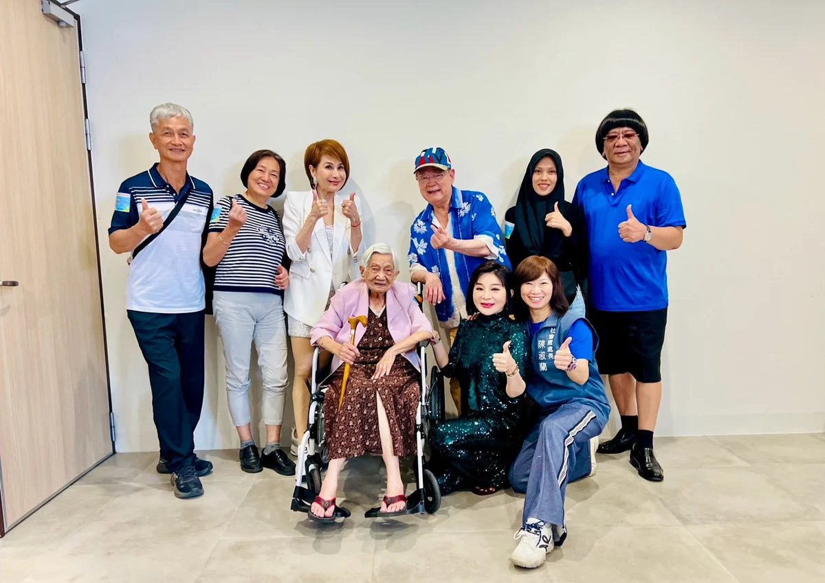 熟悉旋律再響起 臺東三千長者走進藍寶石大歌廳憶青春