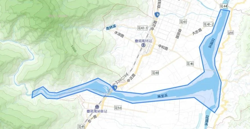 萬里溪堰塞湖穩定溢流 花蓮縣府發警報籲別靠近河床