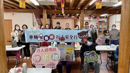 霧季走進南竿街頭 警監單位提醒駕駛慢下來