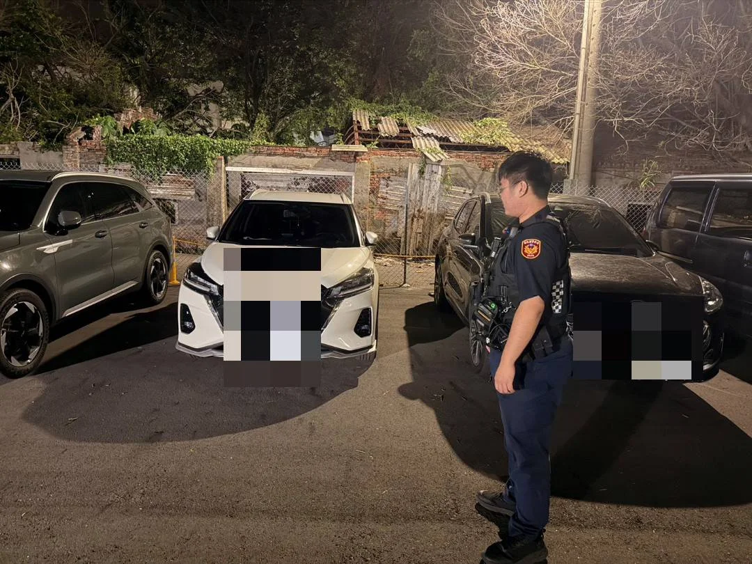 鹿港旅遊找不到車急報案 員警循線尋回停車場自小客車