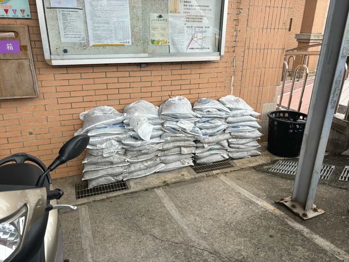 巴威逼近前先就位　嘉義市22部抽水機提前部署待命