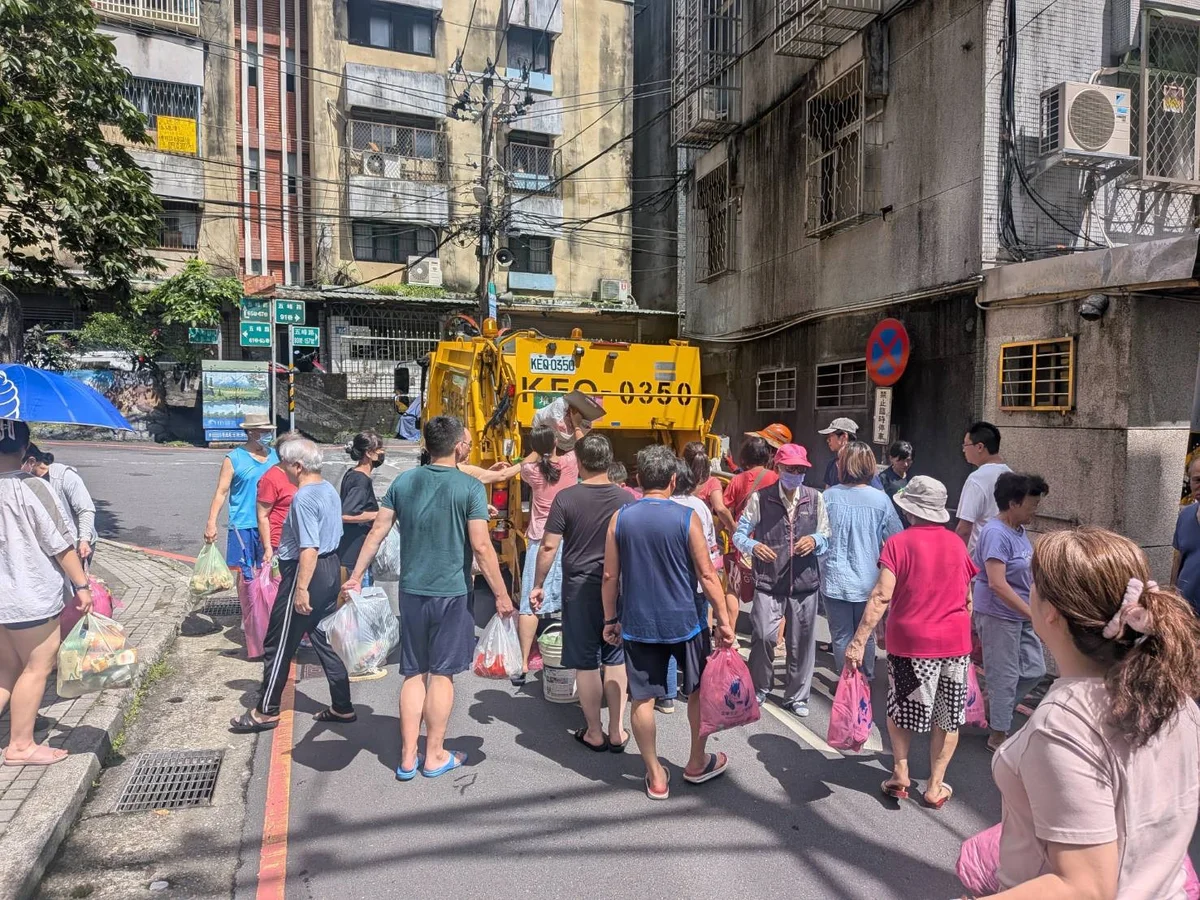 新北專用垃圾袋隨袋徵收　弱勢市民可獲一年費用補助