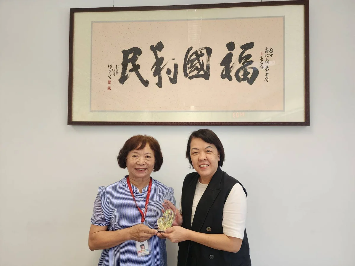 一通求職電話背後的陪伴 台中鄭玉蘭獲社安網績優獎