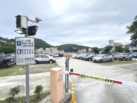 福澳港接送車流多 交旅局籲改停停車場一小時內免費