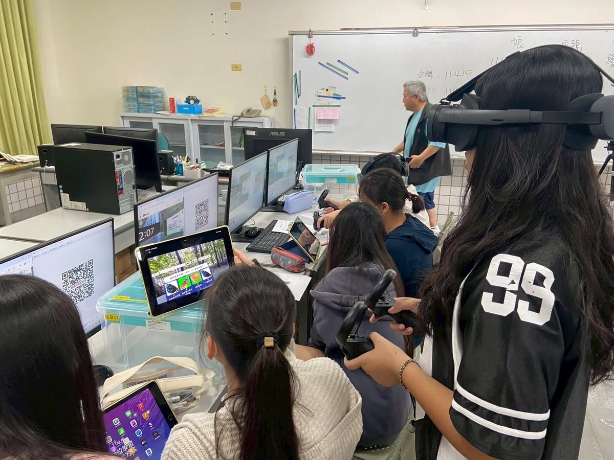 新進國小藝術祭登場 孩子把蝴蝶生態穿上身