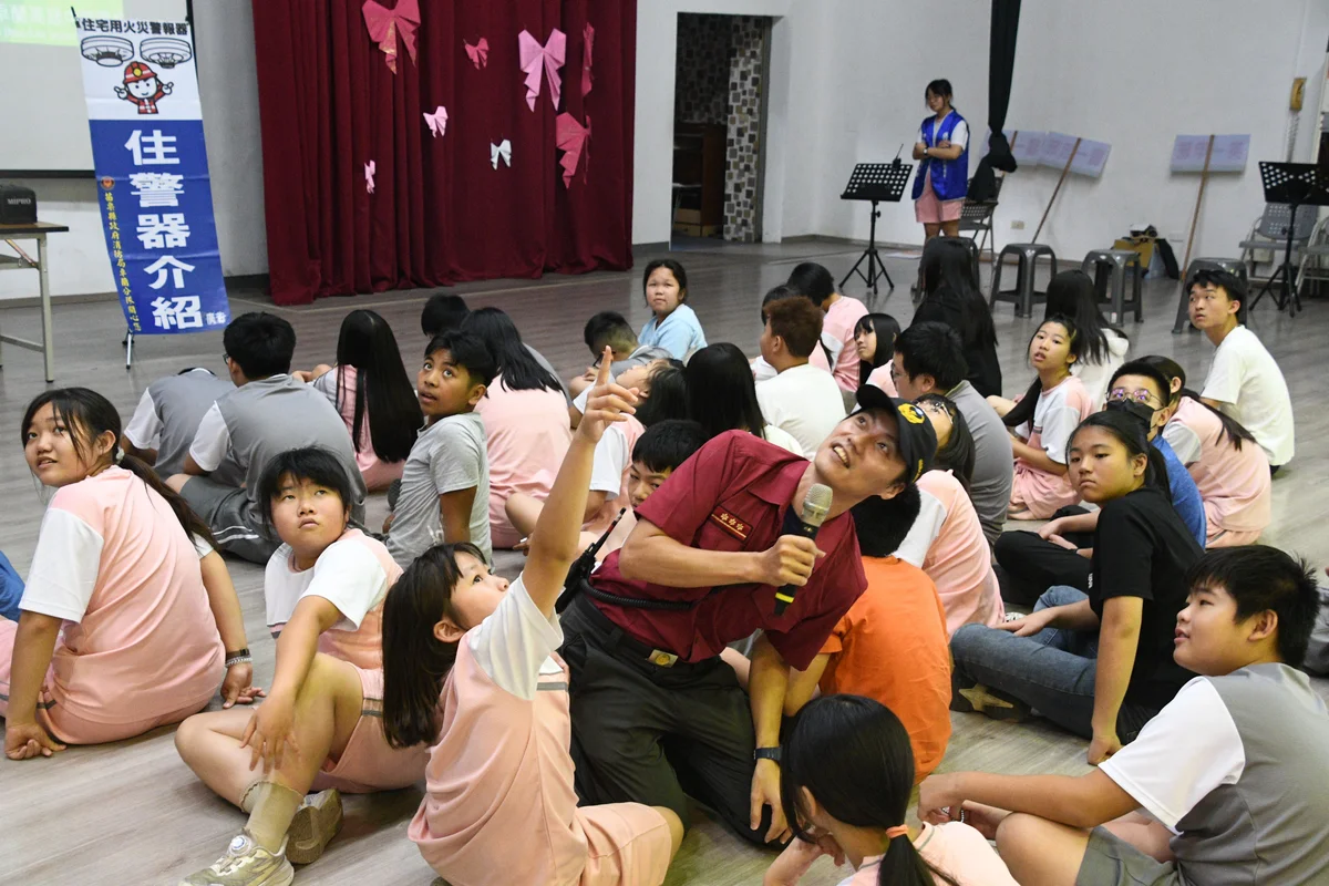 卓蘭高中8月21日辦防災宣導　學生實作CPR與AED