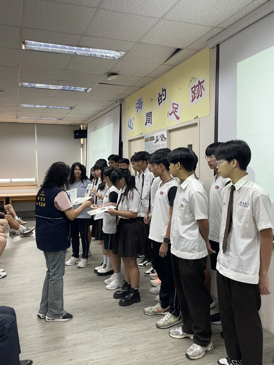 從大霸到濕地 台中5校學生在山海間分享戶外學習