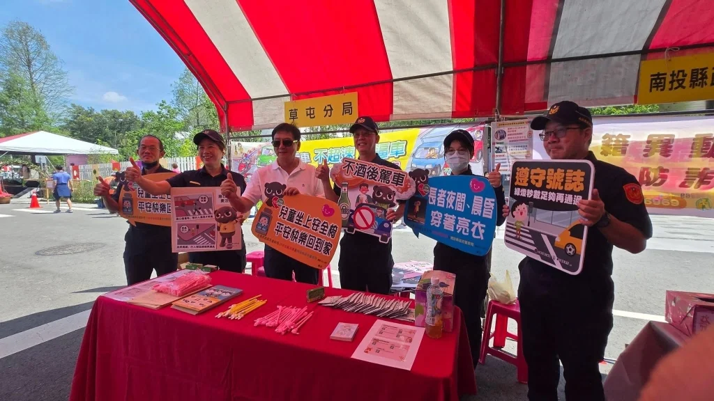 草屯葡荔節兩天湧入近千人 九九峰周邊交通平穩有序