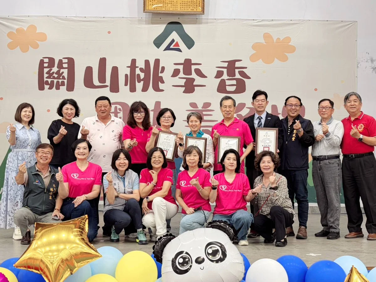 關山國中頒勤學獎助學金　臺東五鄉鎮95位師生獲支持