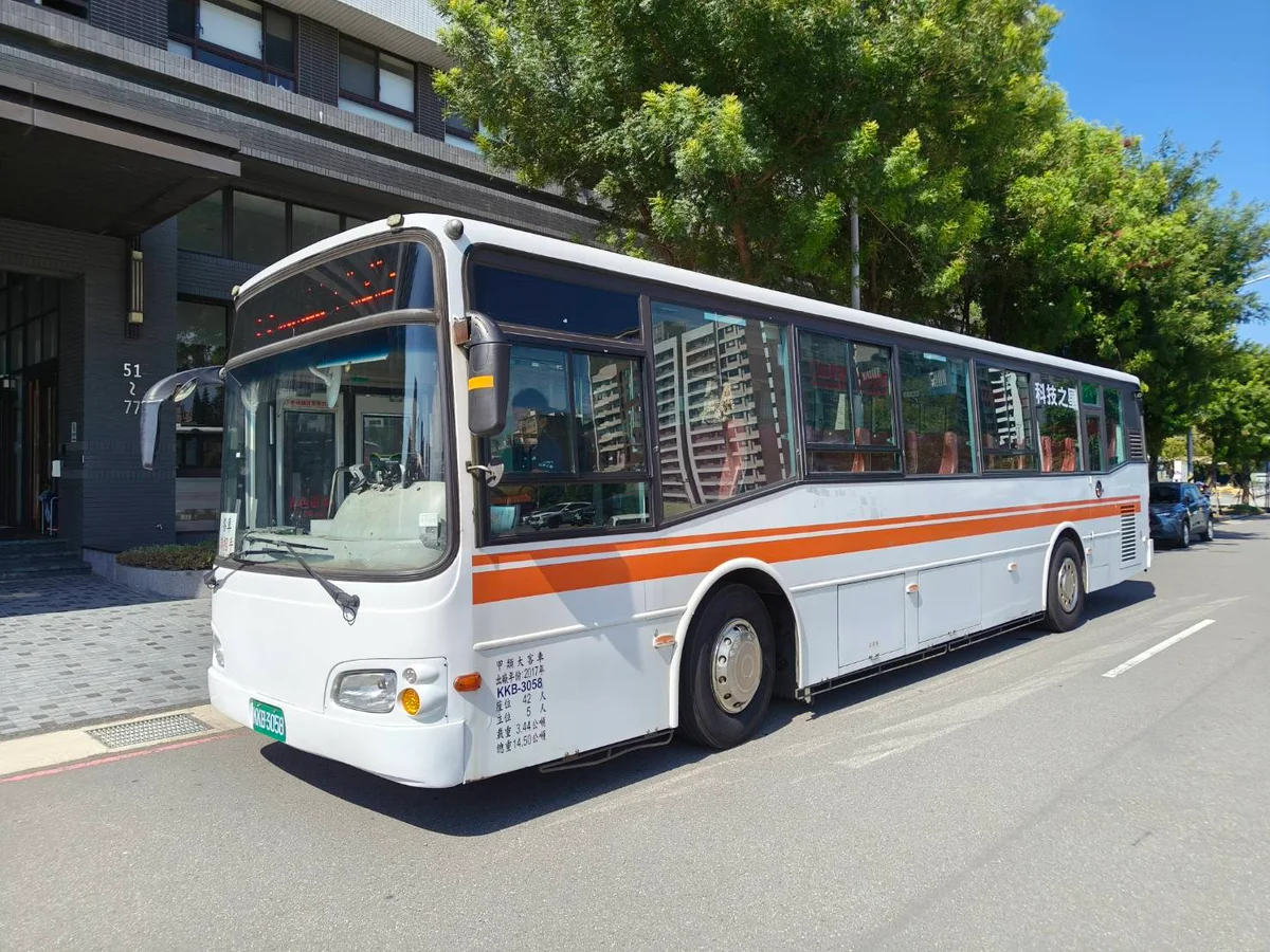 72路早班換大巴　新竹市試辦兩班次改善通學擠不上車