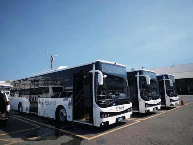 臺南藍支線再添3輛電動公車 佳里北門將軍路線全面電動化