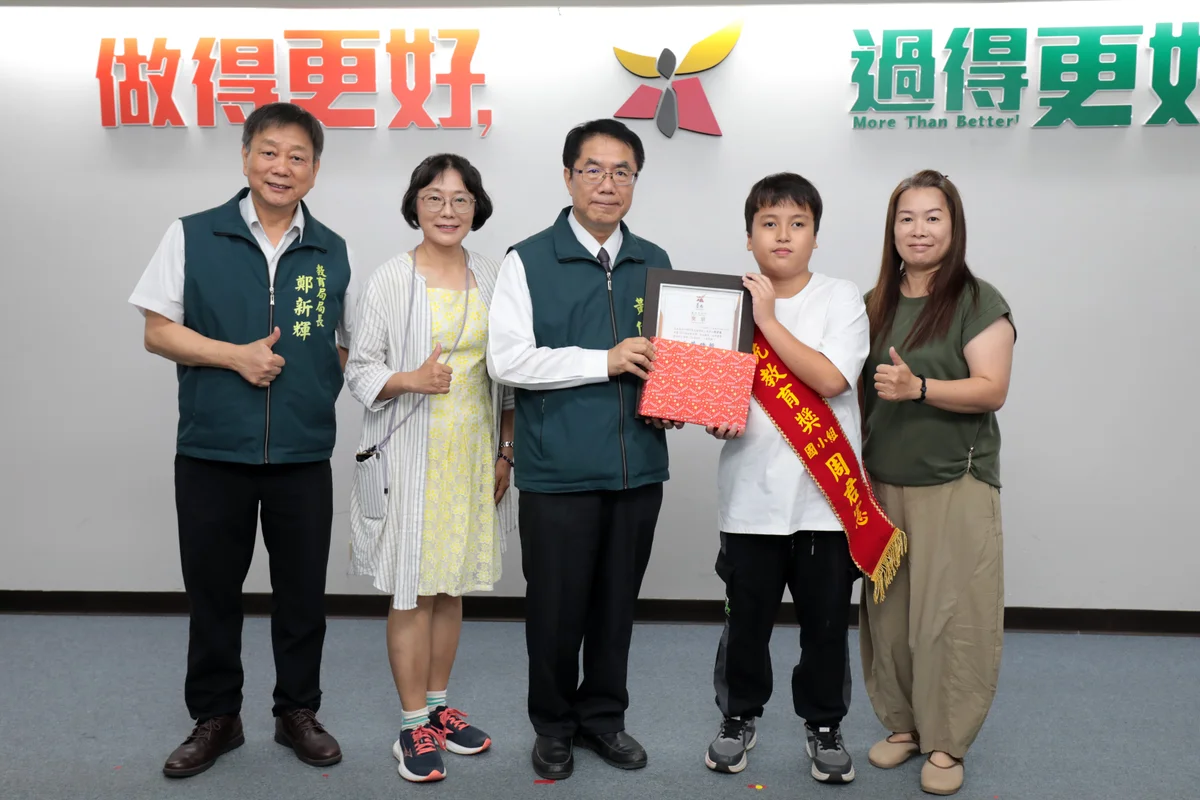 臺南3名學生獲總統教育獎 逆境裡把路走成自己的光