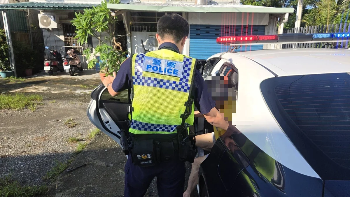 近九旬翁不適倒臥路旁 中興警聯繫救護後護送返家