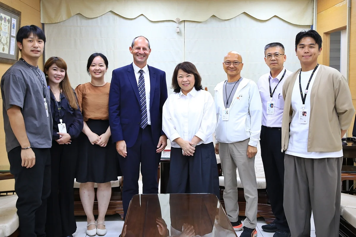 谷力哲首訪嘉義市府 臺歐交流從智慧城市談到管樂節