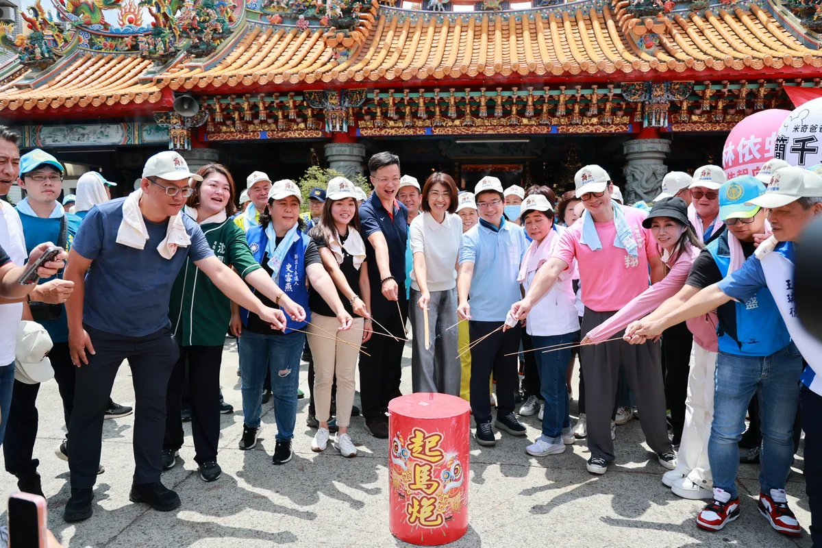 南投市小過年登場 指南宮城隍爺起駕遶境祈安