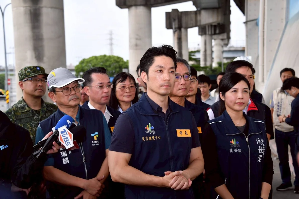 巴威颱風將近 蔣萬安連跑社子島、華江檢查防汛