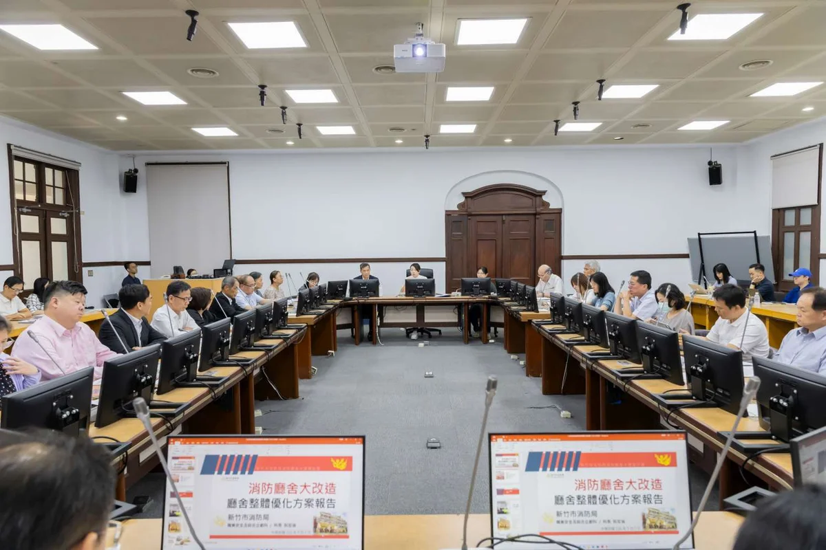 竹市府市務會議聚焦防颱與食安 成德高中風雨球場拍板