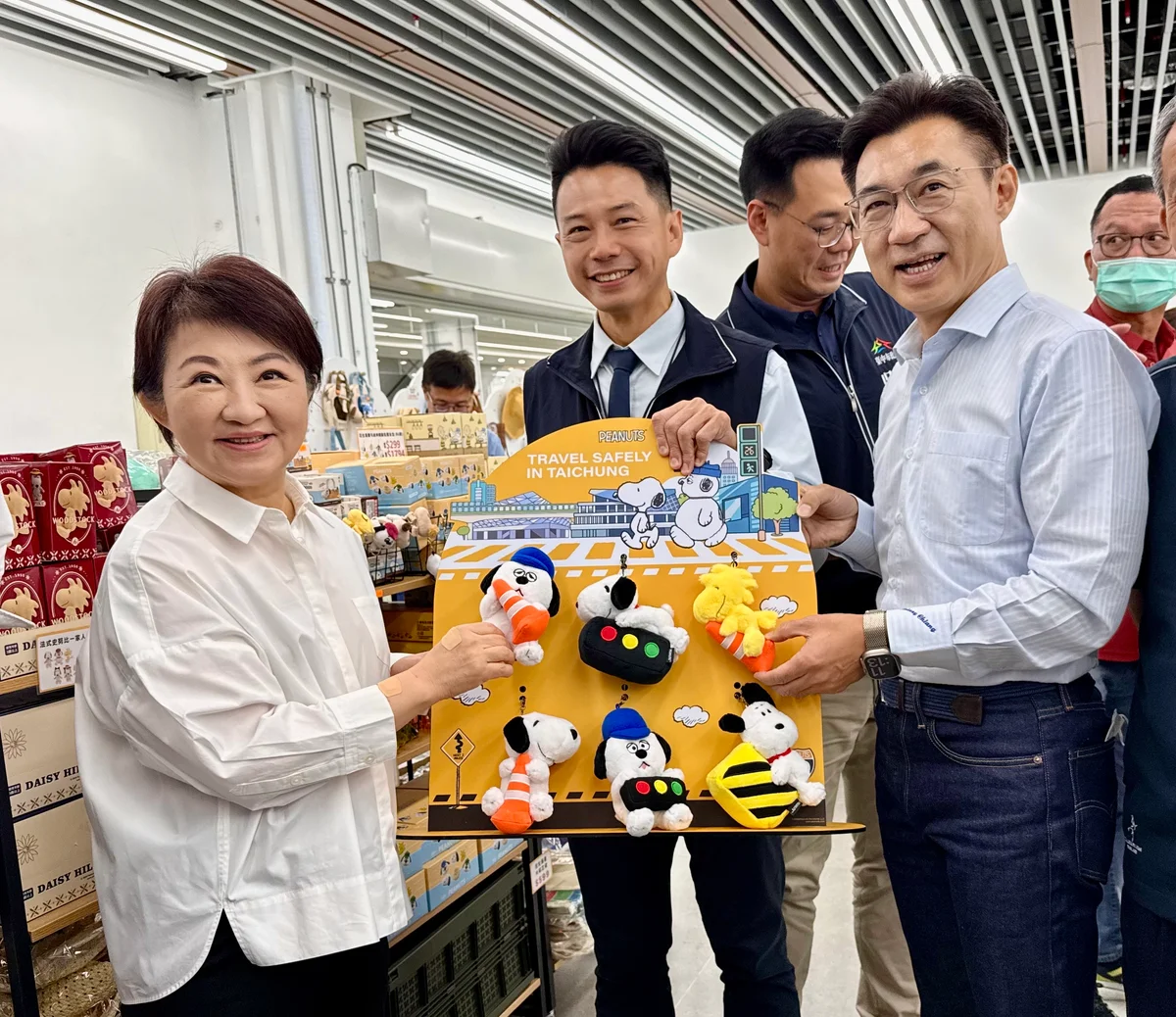 史努比快閃店延到8月23日 水湳轉運中心暑假續迎粉絲