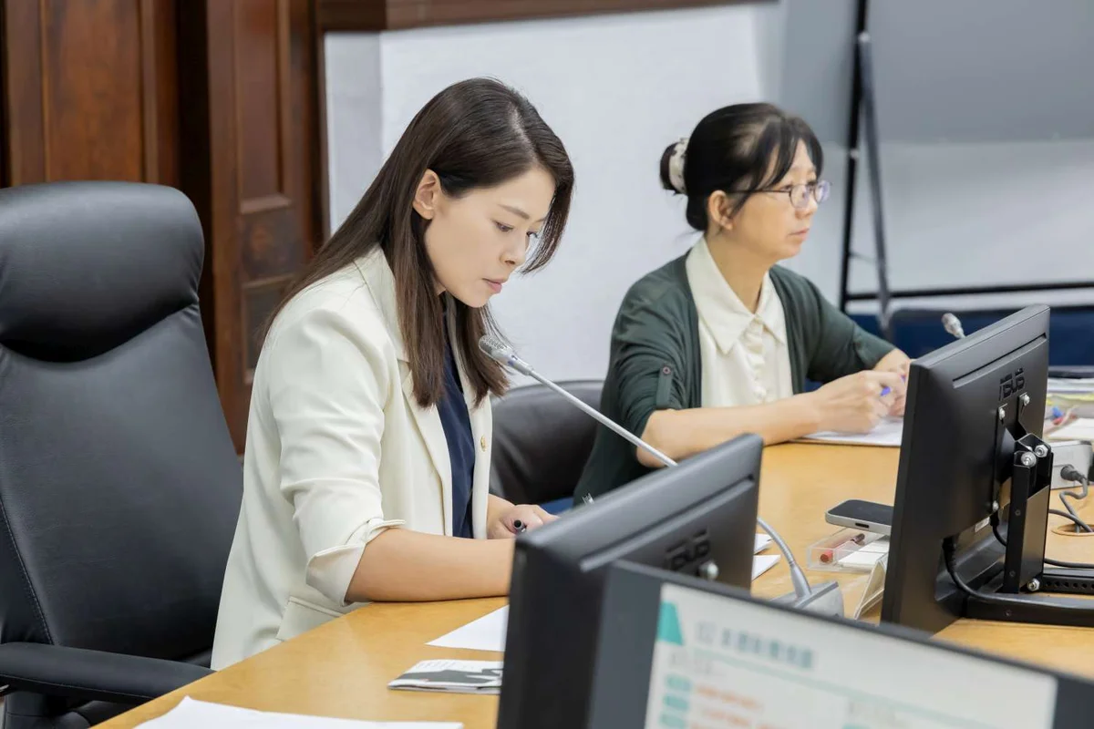 竹市市務會議聚焦食安與暑安 高虹安重申零容忍