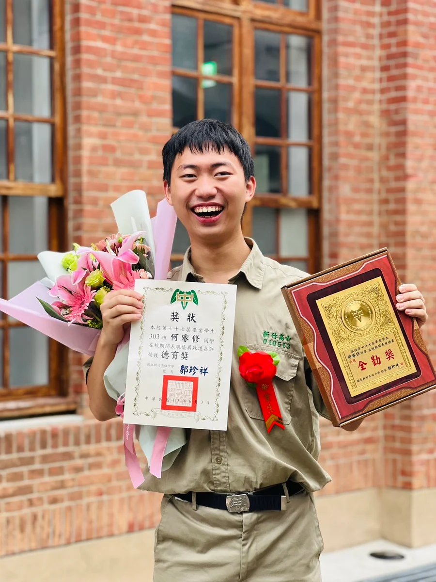 從受助到助人　新竹青年何睿修獲2026總統教育獎