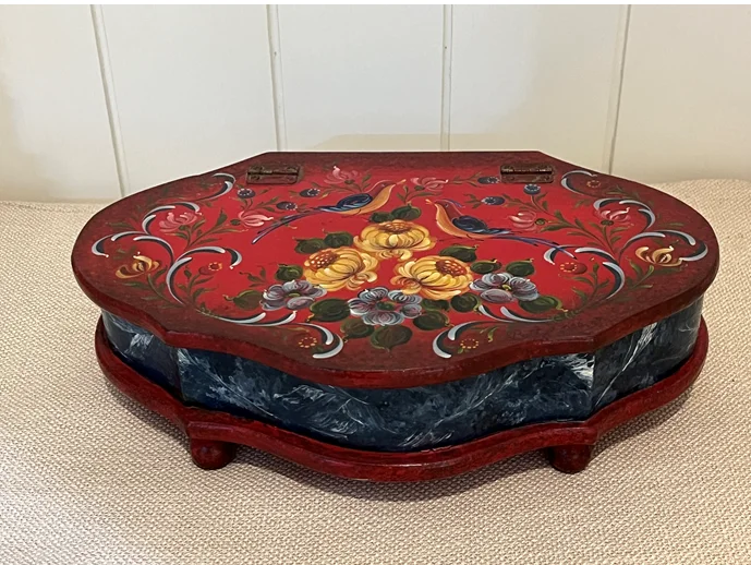 木器彩繪走進日常 林玉綺師生7月5日起虎山藝術館展出