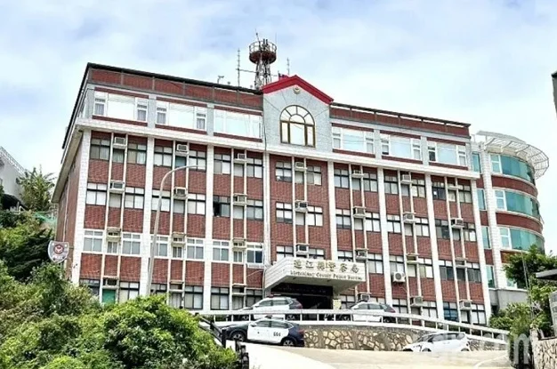 清水村深夜傳怒吼 男子酒後走向海邊獲警勸返