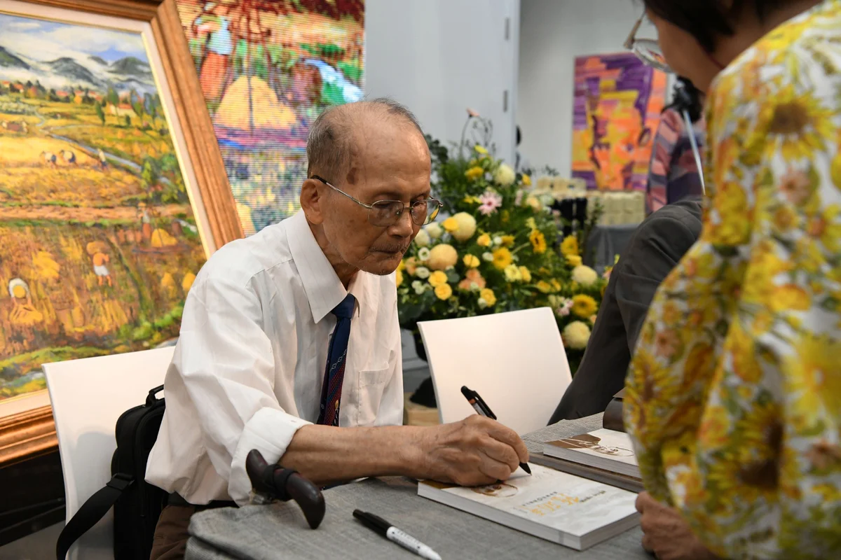 九十四歲陳朝平藝術生涯成書 屏東留下術學兼治的文化記憶