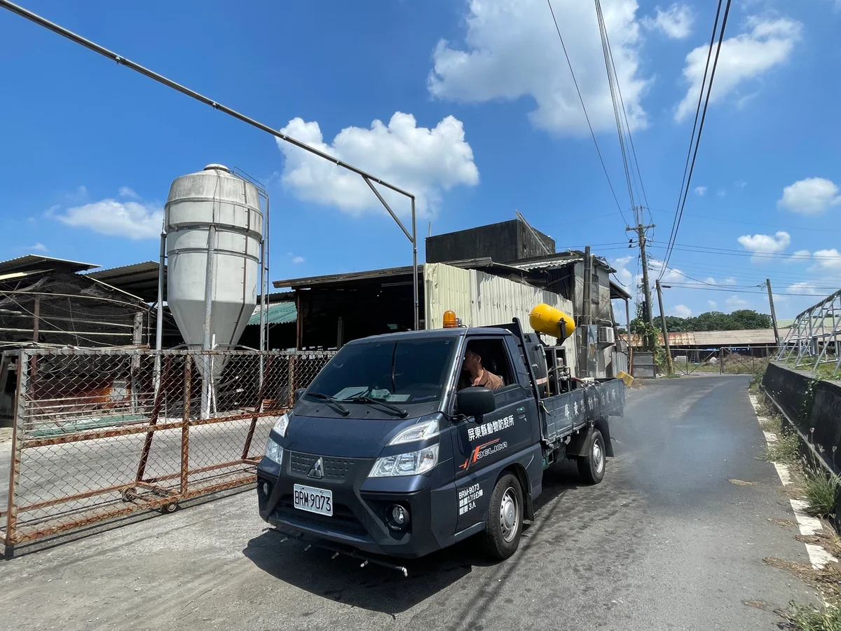 從豬場進出到死亡通報 屏東守住養豬防疫第一線