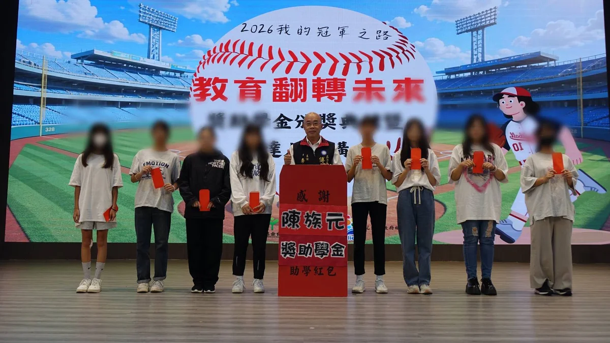 從家扶走上職棒舞台 邱文佑回花蓮為學弟妹揮棒