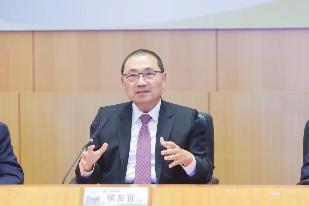 板橋醫療園區合作契約簽署 未來規劃全科照護